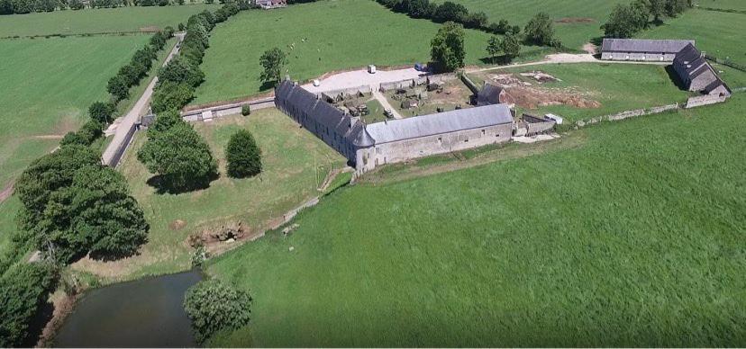 Chateau De Franquetot & D Day Collins Museum Sainte-Mère-Église Exteriör bild
