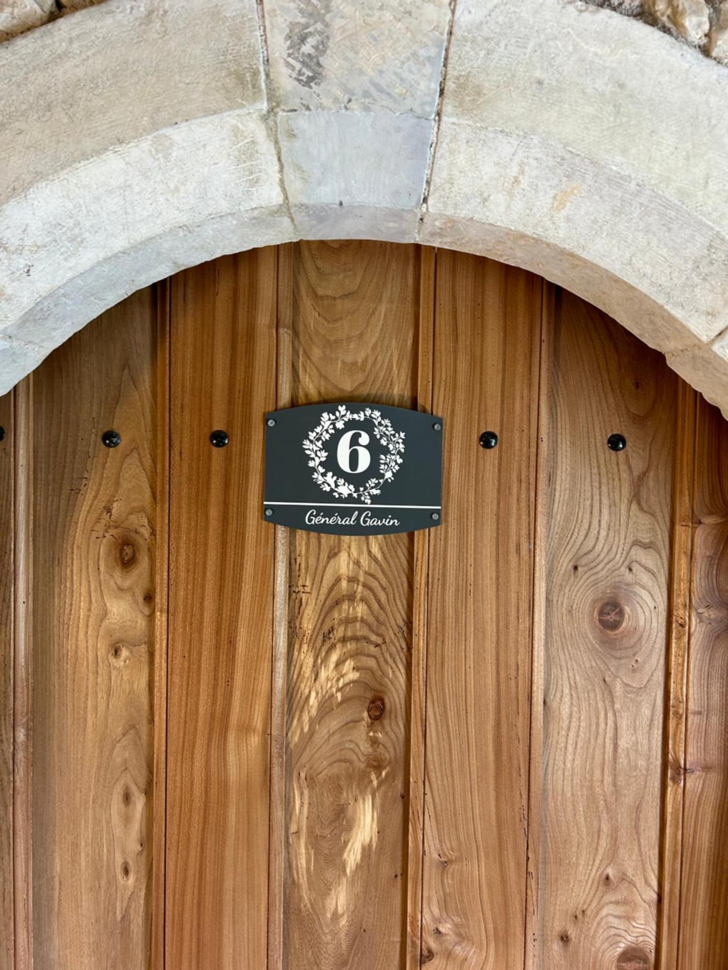 Chateau De Franquetot & D Day Collins Museum Sainte-Mère-Église Exteriör bild